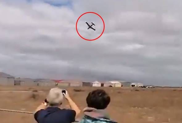 Juruterbang maut ketika sertai pertunjukan udara